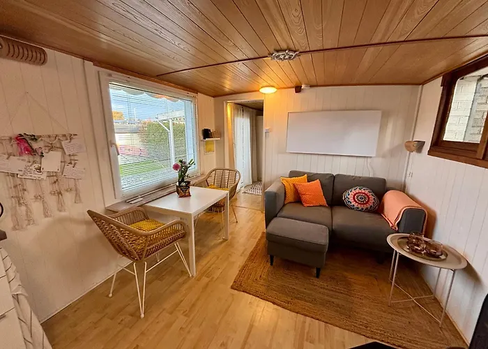 Beachbuedchen In Haffkrug *